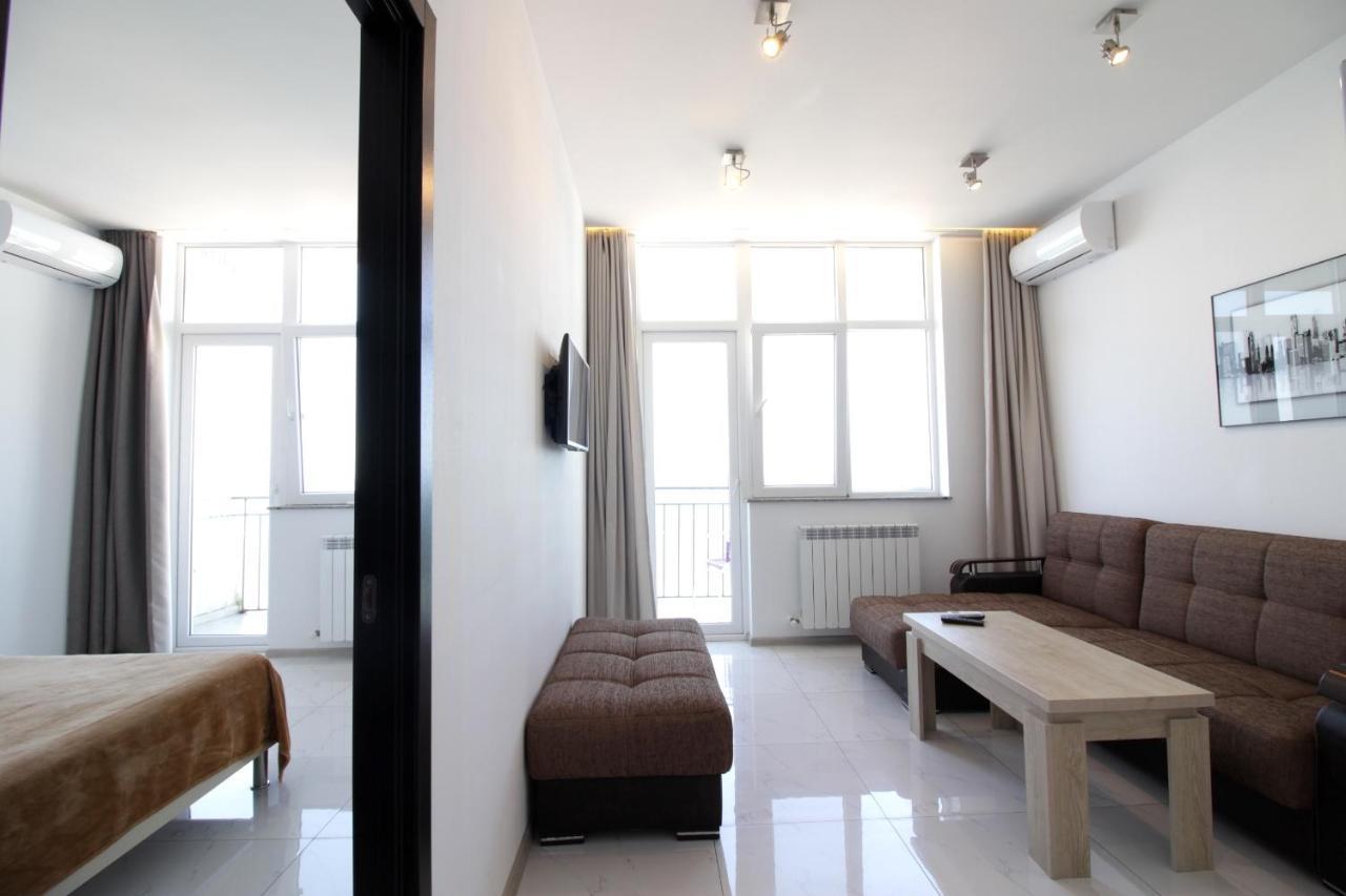Apartments Inasaredze Batumi Exterior photo
